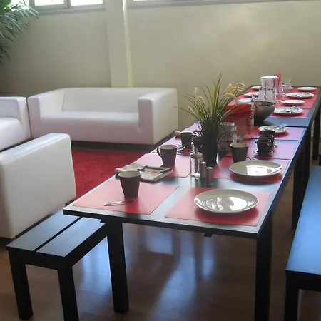 Hostel Bilbao Central Rooms *